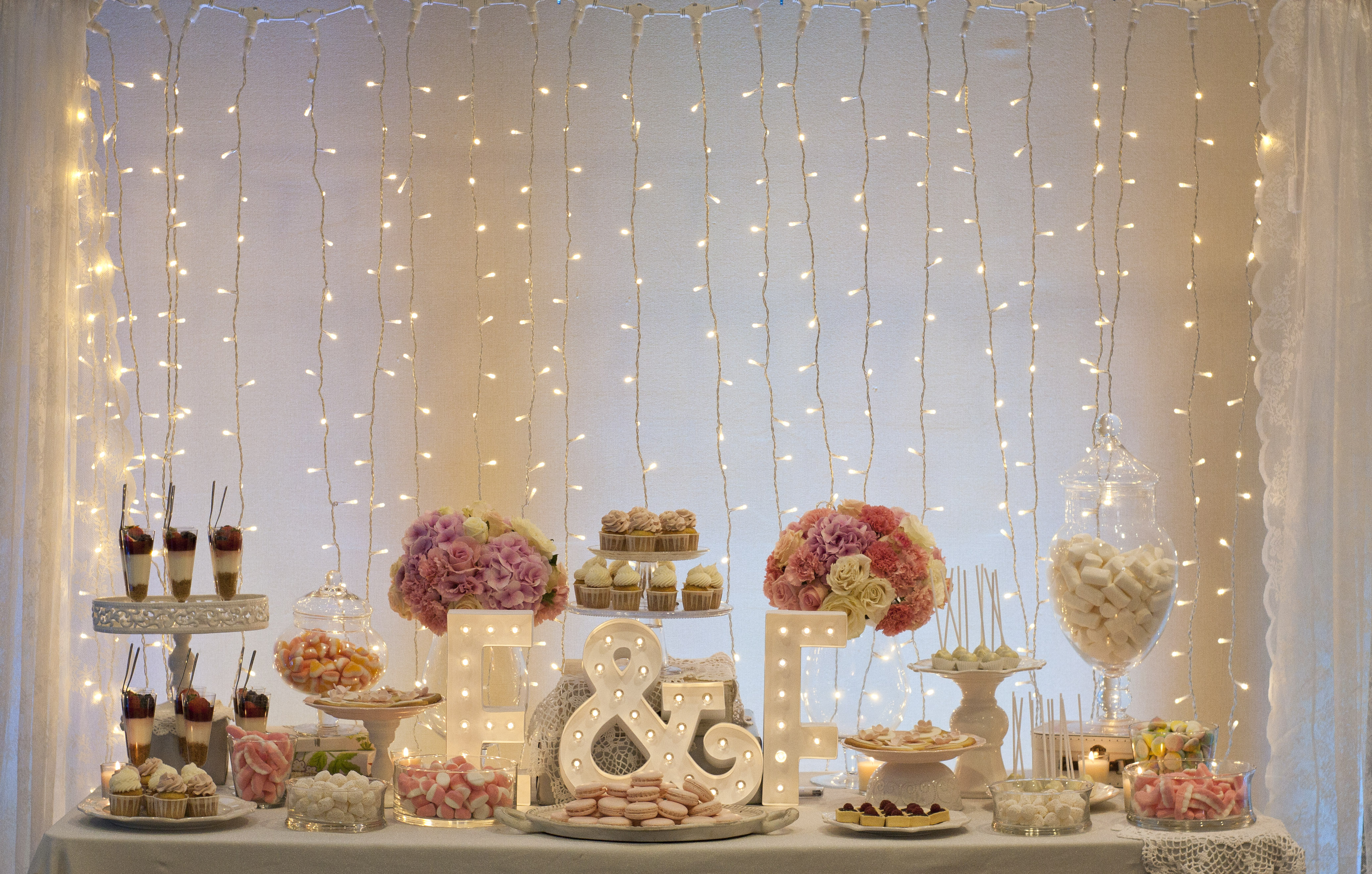 Mesas dulces bodas platitos de az car